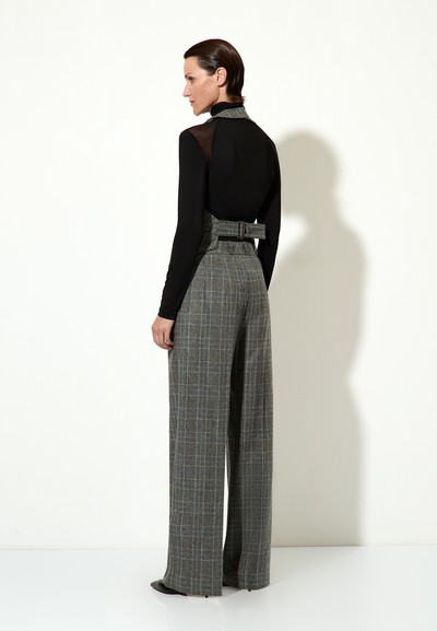 < Костюм с жилетом, брюками и юбкой №11