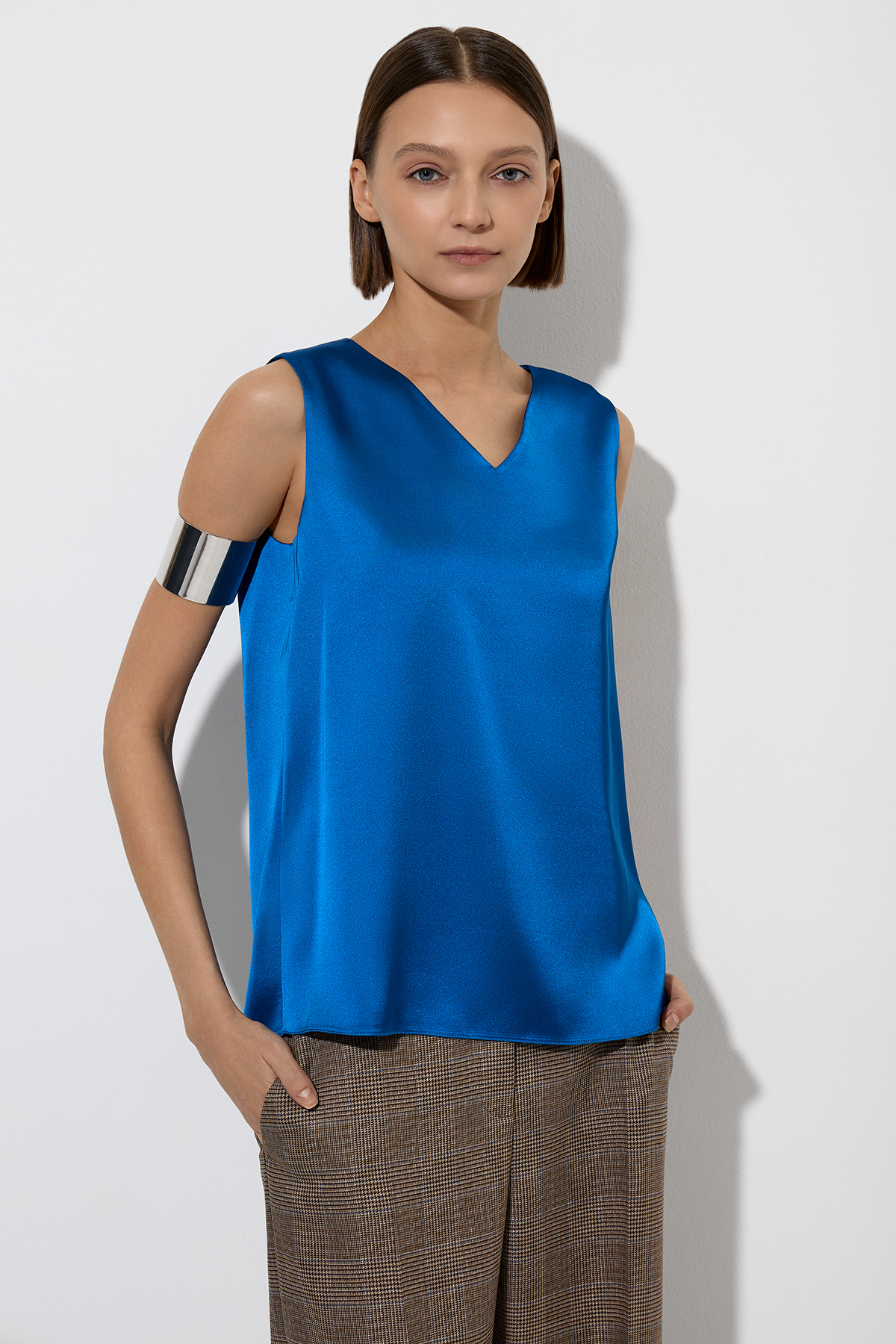 Блузка VASSA&Co, пол женский, цвет синий