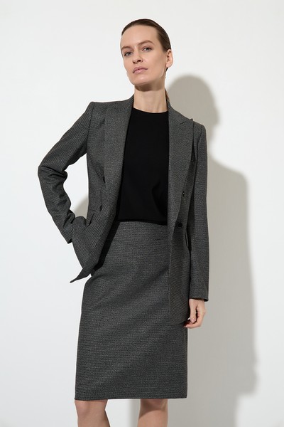 Юбка-карандаш в мелкую клетку VASSA&Co, пол женский, цвет черный