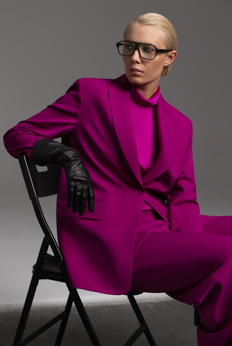 Однобортный жакет в оттенке темная фуксия VASSA&Co, пол женский, цвет фиолетовый