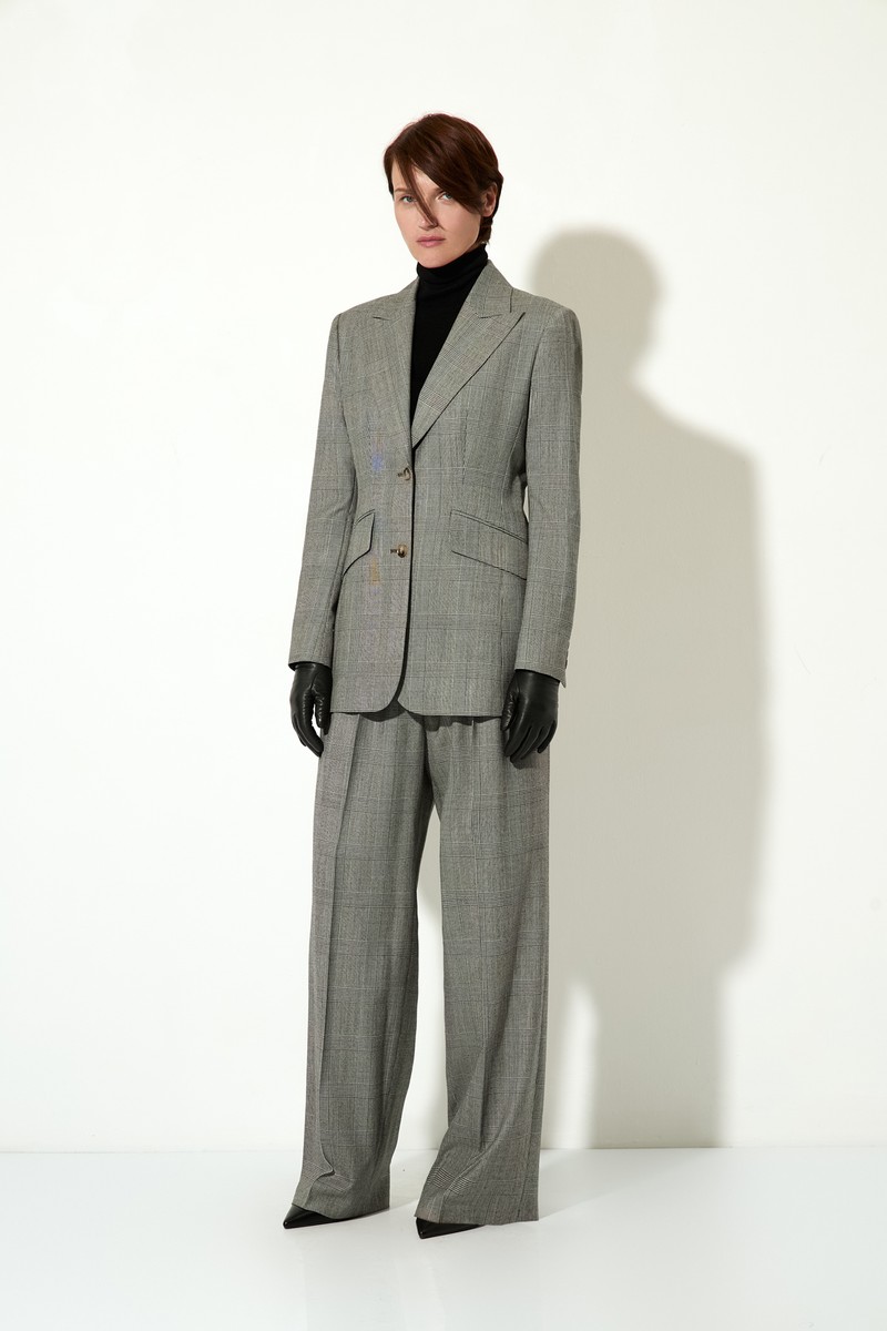 Брюки женские VASSA&Co, пол женский, цвет серый