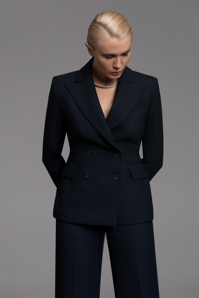 Жакет приталенного силуэта VASSA&Co, пол женский, цвет синий