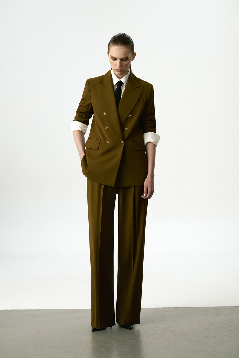 Жакет двубортный VASSA&Co, пол женский, цвет зеленый