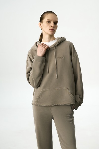 Худи зеленого цвета VASSA CODE, пол женский, цвет зеленый