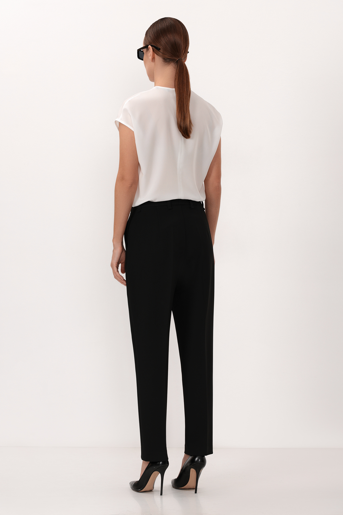 Брюки VASSA&Co, пол женский, цвет черный, фото №2