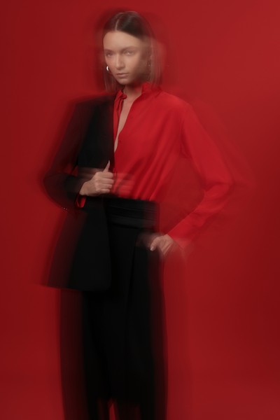 Блузка из шелка VASSA&Co, пол женский, цвет красный, фото №5