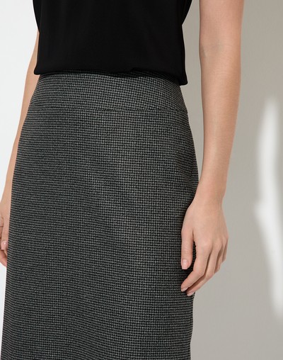 Юбка-карандаш в мелкую клетку VASSA&Co, пол женский, цвет черный, фото №4