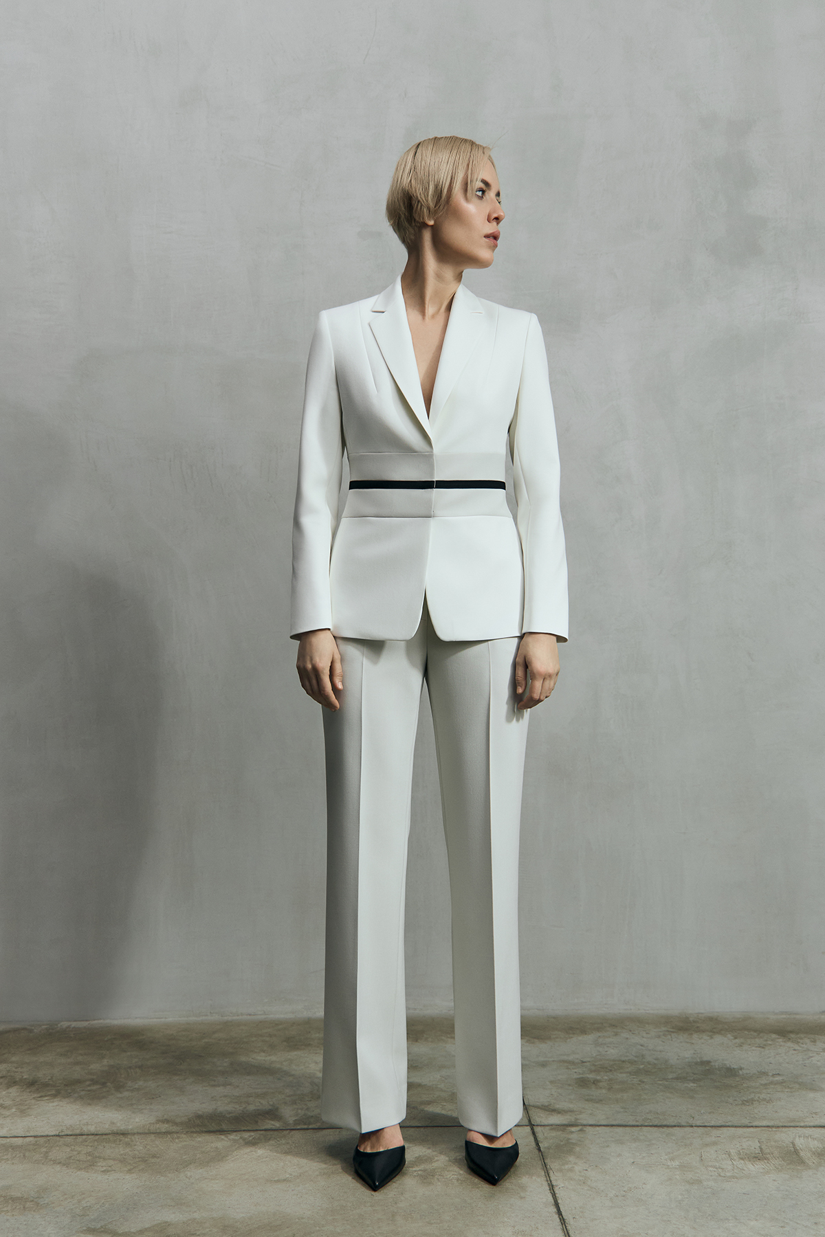 Жакет с контрастным поясом VASSA&Co, пол женский, цвет белый, фото №3