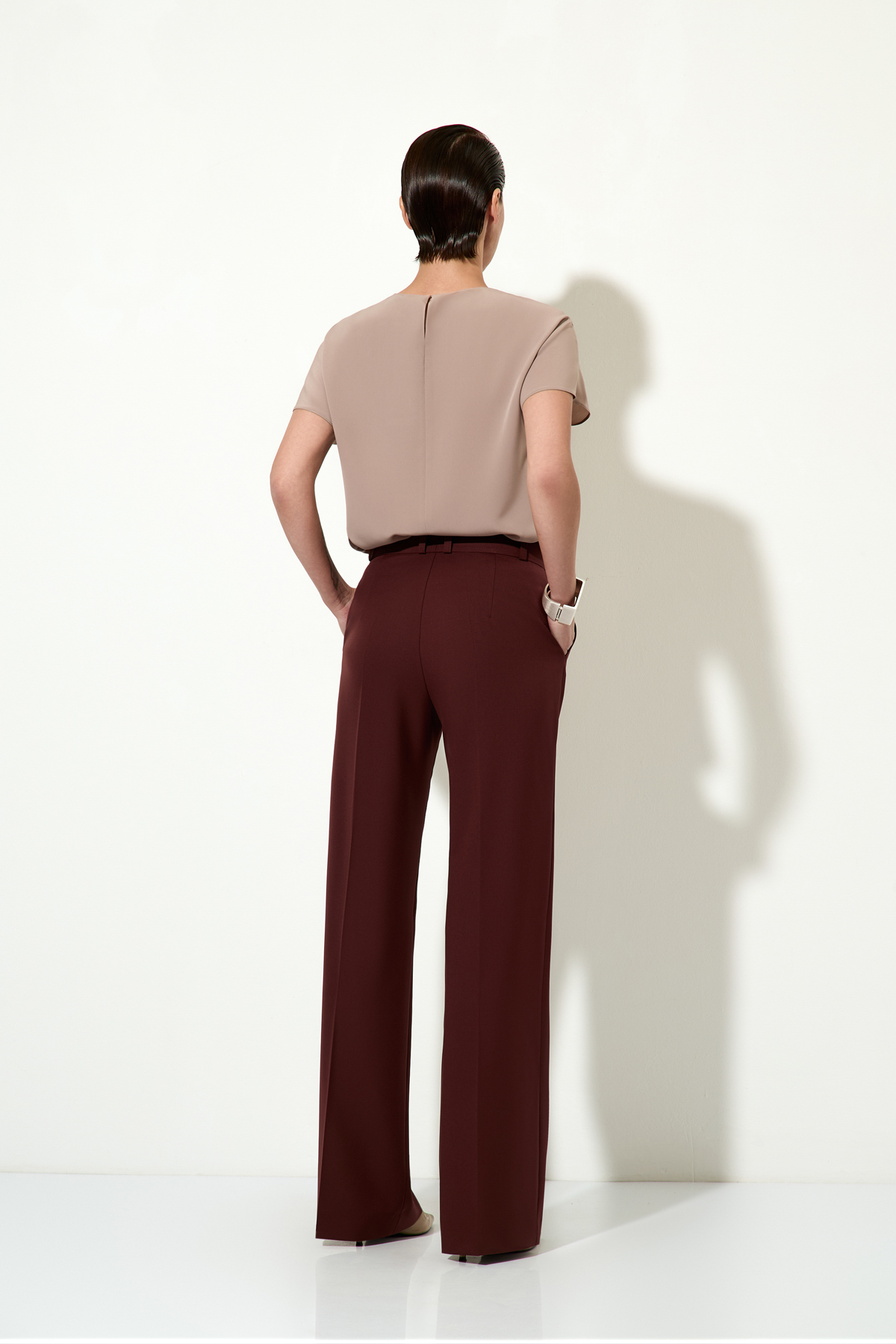 Брюки классические прямые VASSA&Co, пол женский, цвет коричневый, фото №3