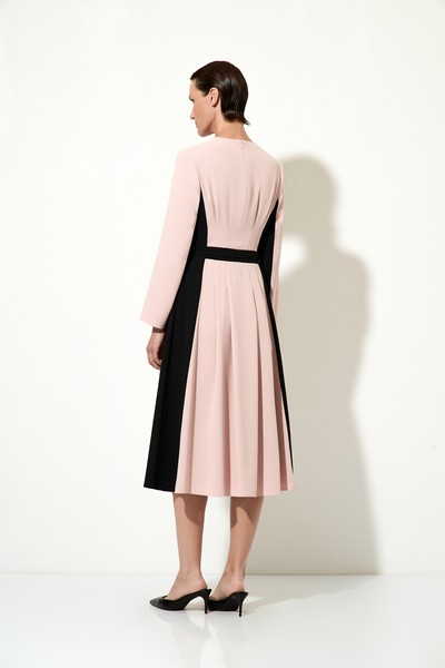 Платье-миди VASSA&Co, пол женский, цвет черный, фото №3