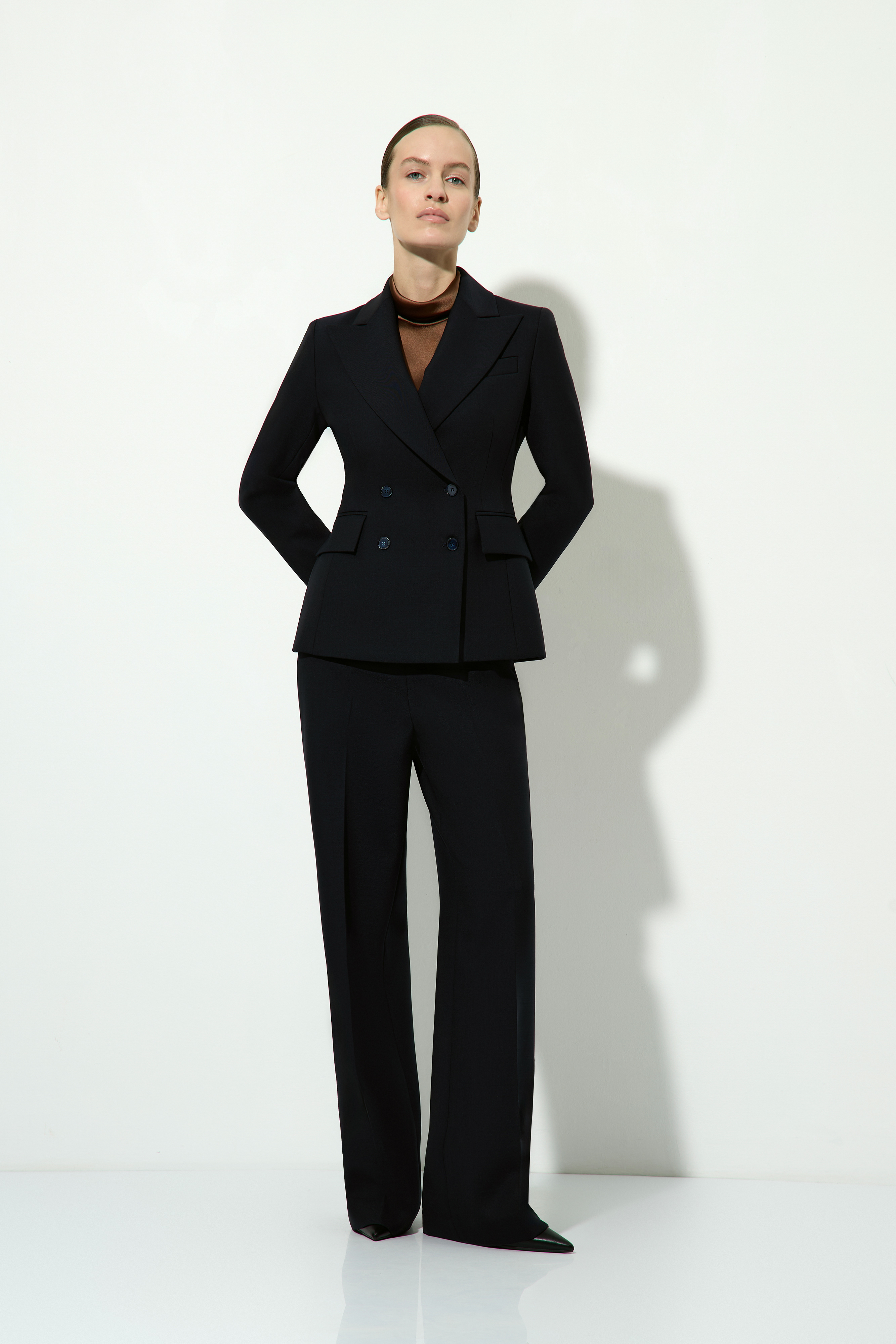 Жакет приталенного силуэта VASSA&Co, пол женский, цвет синий, фото №4