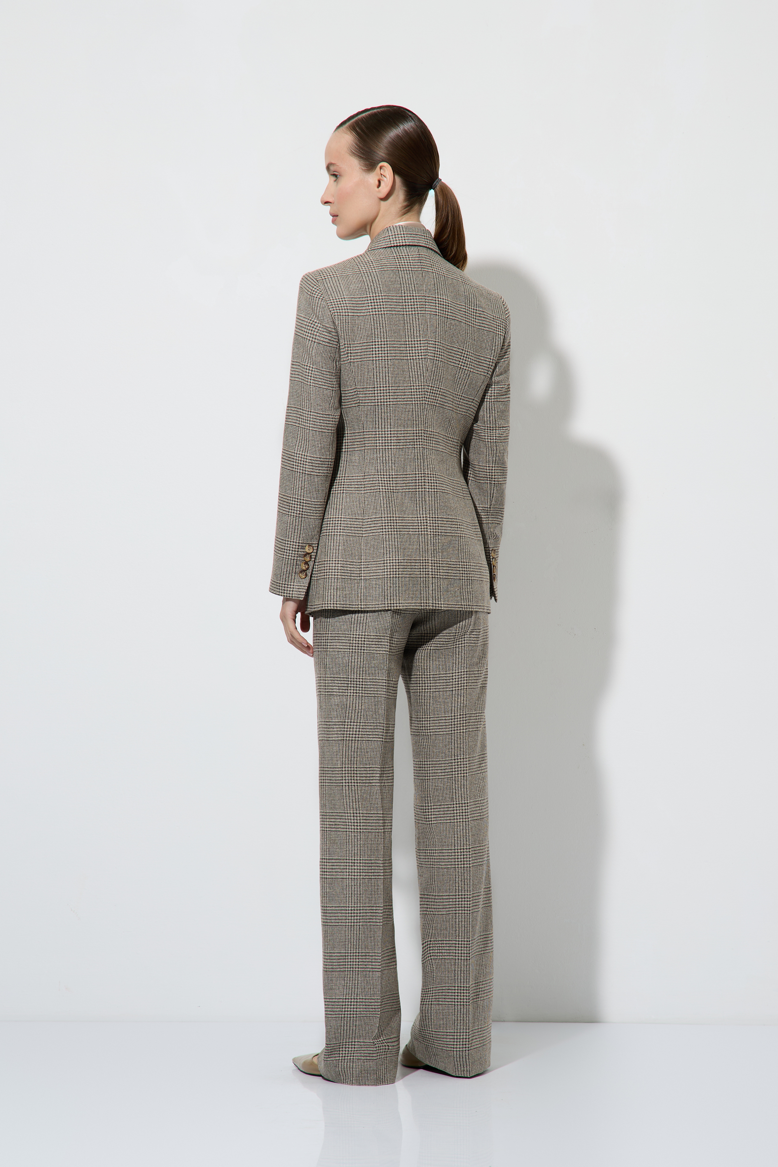 Жакет двубортный в клетку VASSA&Co, пол женский, цвет коричневый, фото №3