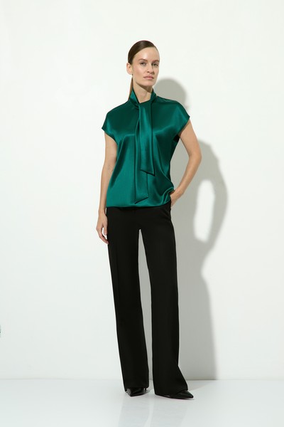 Блузка со съемным шарфом VASSA&Co, пол женский, цвет зеленый, фото №2