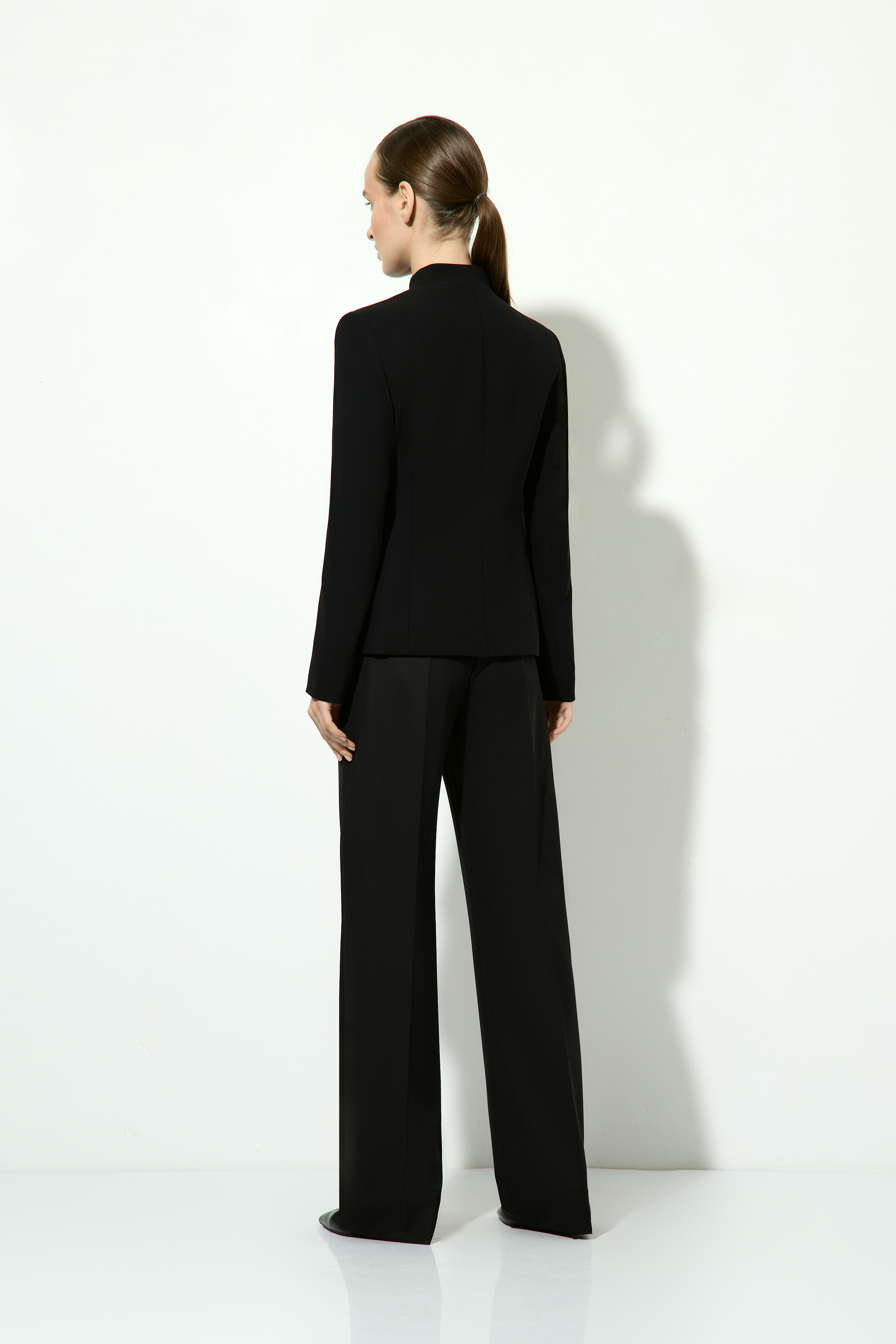 Жакет с контрастным кантом VASSA&Co, пол женский, цвет черный, фото №4