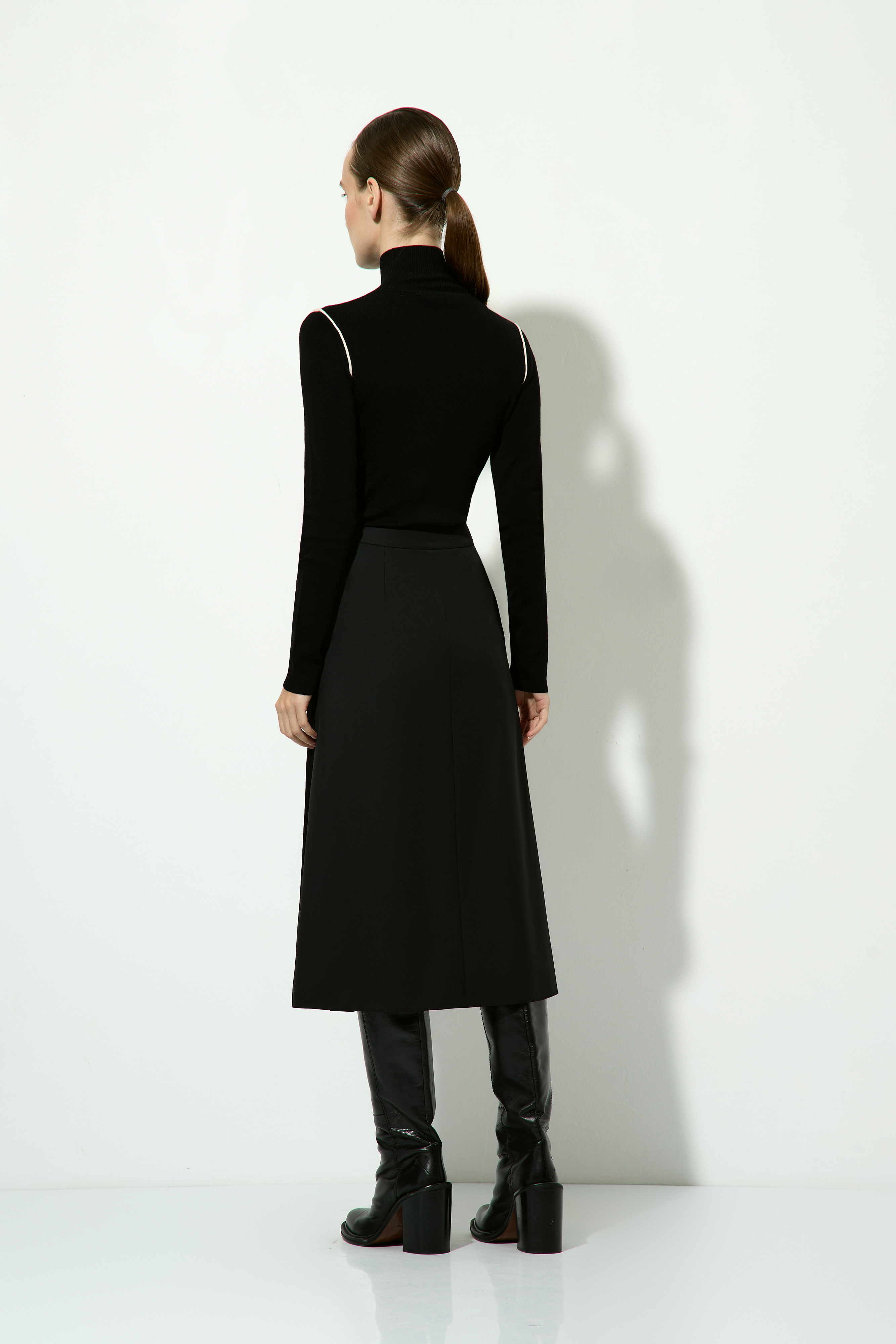 Юбка с атласной деталью VASSA&Co, пол женский, цвет черный, фото №3