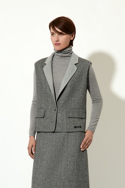 Жилет VASSA CODE, пол женский, цвет серый, фото №2