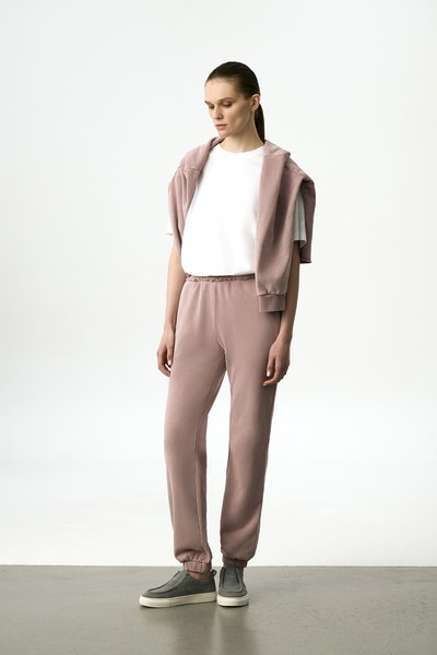 Брюки спортивные VASSA CODE, пол женский, цвет сиреневый, фото №2