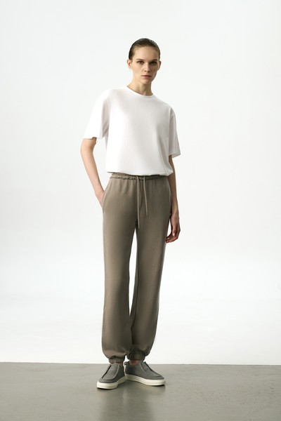 Брюки спортивные VASSA CODE, пол женский, цвет зеленый, фото №2