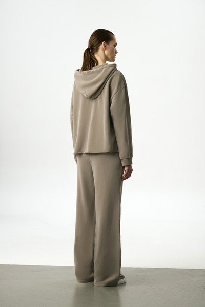 Брюки спортивные широкие VASSA CODE, пол женский, цвет зеленый, фото №4