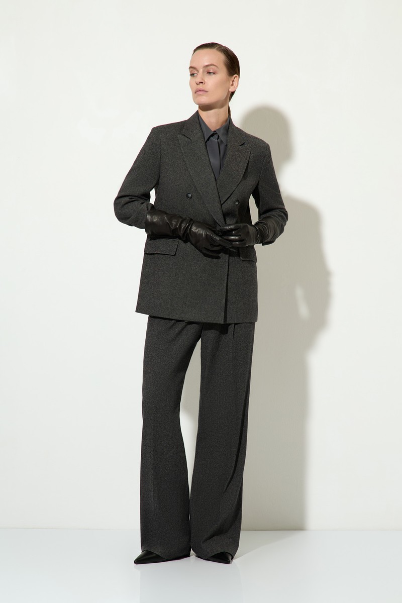 > Брючный костюм из шерсти и вискозы > №1